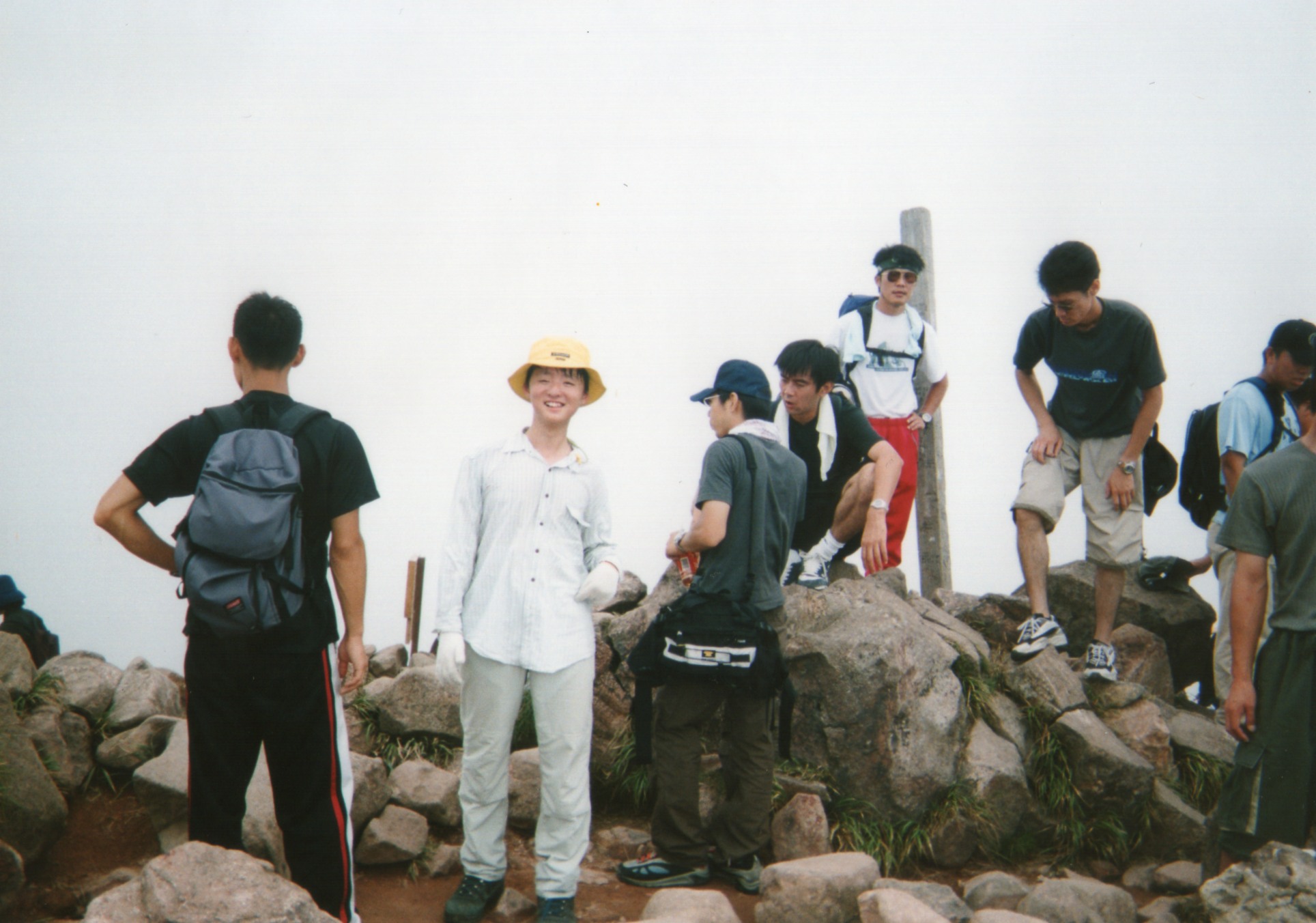 img004.jpg